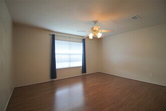 6515 Bryant Park Ct in Houston, TX - Building Photo - Building Photo