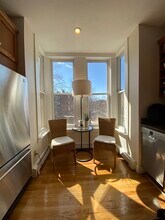 380 Columbus Ave, Unit 3 in Boston, MA - Foto de edificio - Building Photo