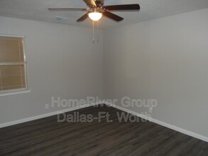 311 Rita Dr in Garland, TX - Building Photo - Building Photo