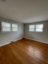 923 Jamesville Ave in Syracuse, NY - Foto de edificio - Building Photo