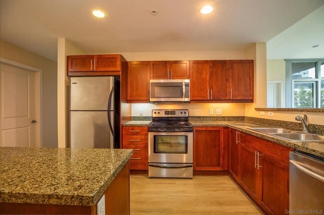 253 Tenth Ave, Unit 225 in San Diego, CA - Building Photo - Building Photo