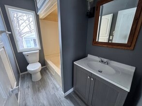 790 Arnold St in Galesburg, IL - Building Photo - Building Photo