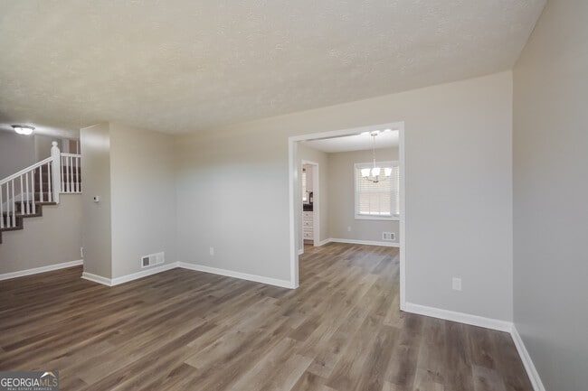 6950 Carleen Ct in Stonecrest, GA - Building Photo - Building Photo