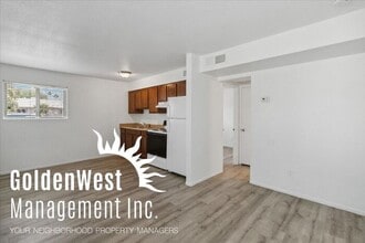 1915 W Village Dr in Phoenix, AZ - Building Photo - Building Photo