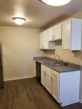 Cierra Commons in Burien, WA - Building Photo - Building Photo