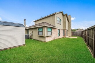 2610 Lazy Spring Ct in Missouri City, TX - Building Photo - Building Photo