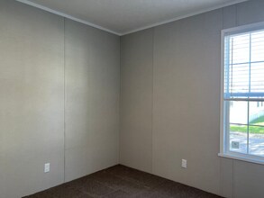 415 Nevada in Belleville, MI - Building Photo - Building Photo