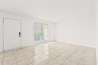 6611 Southpoint St in San Antonio, TX - Building Photo - Building Photo