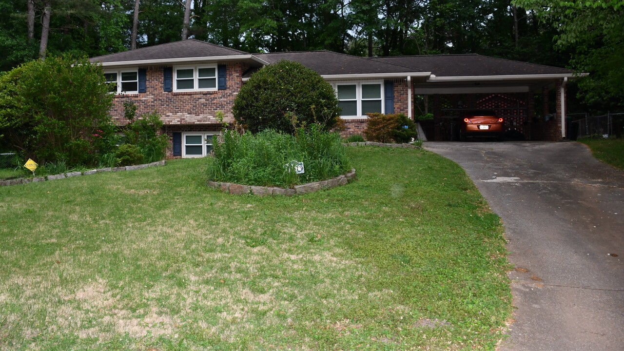3561 Montreal Way in Tucker, GA - Building Photo
