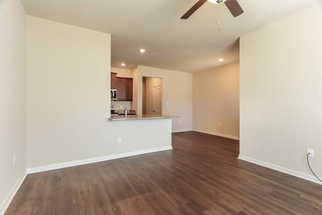 7059 Rainbow Row in Pell City, AL - Building Photo - Building Photo