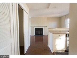 532 Spruce St in Philadelphia, PA - Building Photo - Building Photo