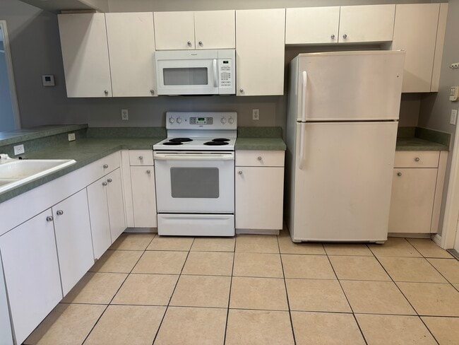 4906 23rd St E in Bradenton, FL - Building Photo - Building Photo