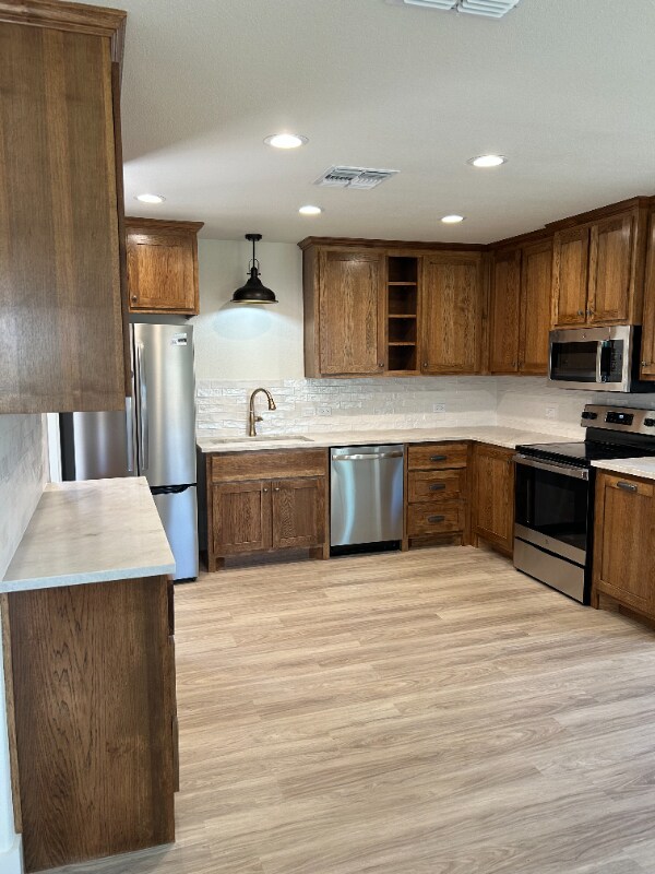 102 Arrowhead Ln in Boerne, TX - Building Photo - Building Photo
