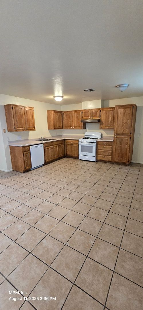 property at 722 Olive St