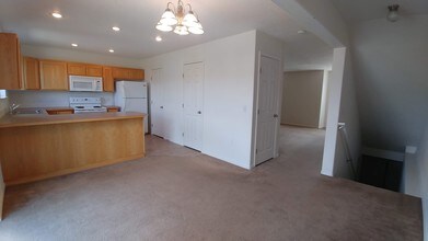 1050 Lost Trail Dr in Pullman, WA - Building Photo - Building Photo