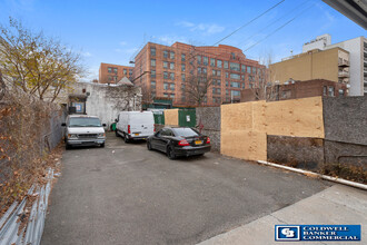 1445 Broadway in Astoria, NY - Building Photo - Building Photo