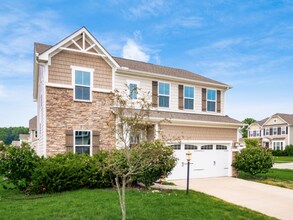 293 Ensigns Ln in Lewis Center, OH - Building Photo - Building Photo