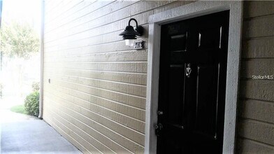 1049 S Hiawassee Rd in Orlando, FL - Building Photo - Building Photo