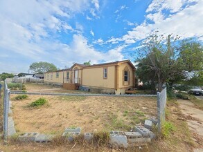4529 La Cienega Ln in Laredo, TX - Building Photo - Building Photo