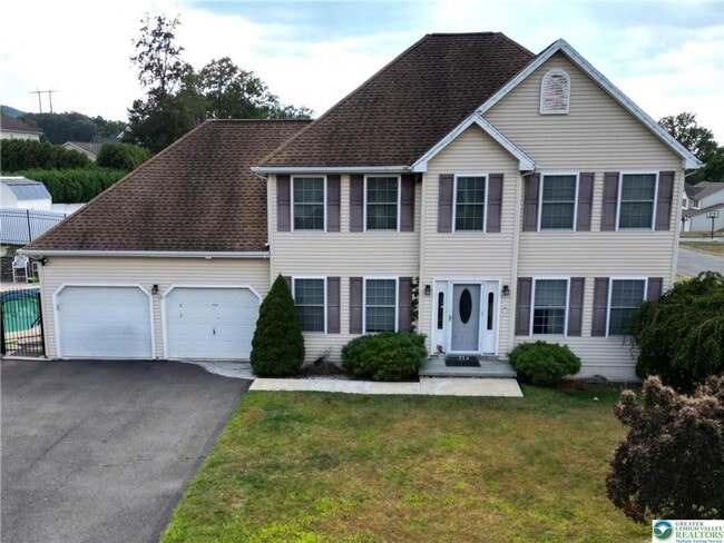 property at 114 Kestrel Rd