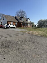 508 Veterans Pkwy in Murfreesboro, TN - Building Photo - Building Photo