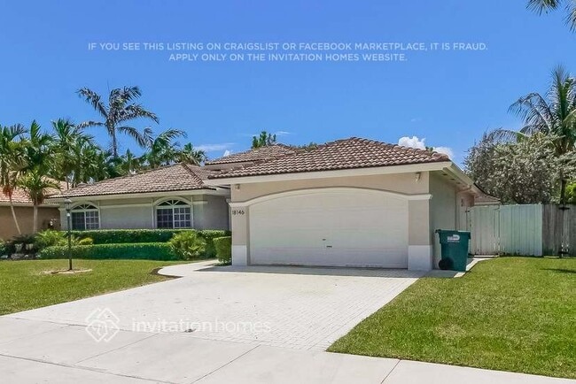 18146 SW 150th Ct in Miami, FL - Foto de edificio - Building Photo