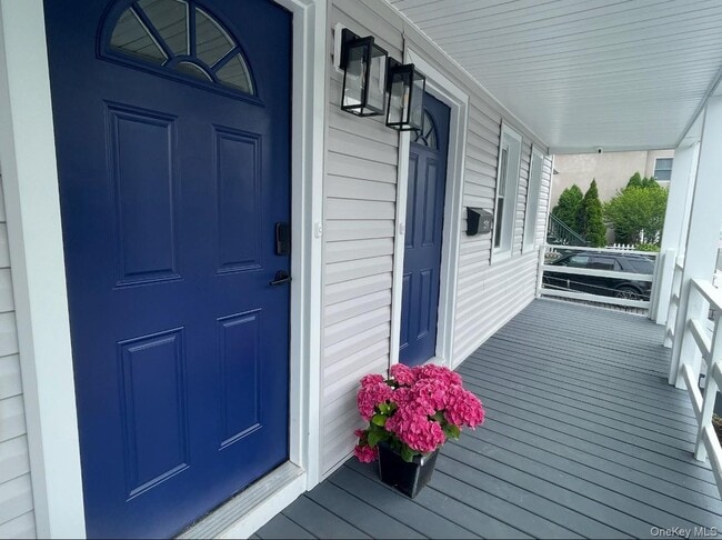 property at 133 Waverly Ave