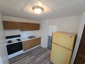 14 Miller St, Unit 2 in Norwich, NY - Building Photo - Building Photo