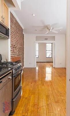 44 Avenue B in New York, NY - Building Photo - Building Photo