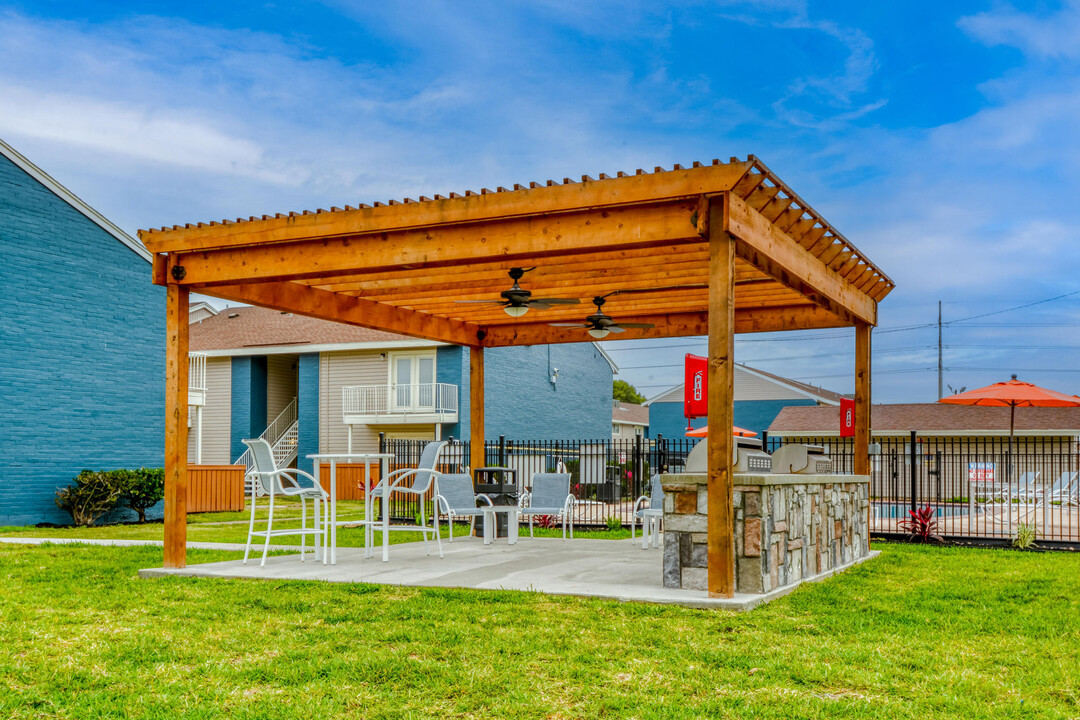 South Shore Coastal Living in Corpus Christi, TX - Foto de edificio