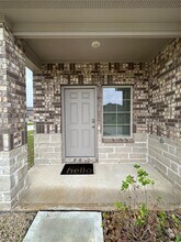 16644 Lonely Pines Dr in Conroe, TX - Building Photo - Building Photo