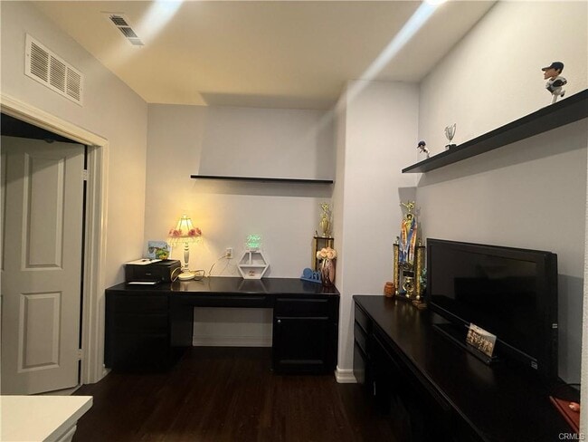 property at 28635 Parkside Dr