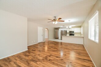 907 E Hackamore St in Mesa, AZ - Building Photo - Building Photo
