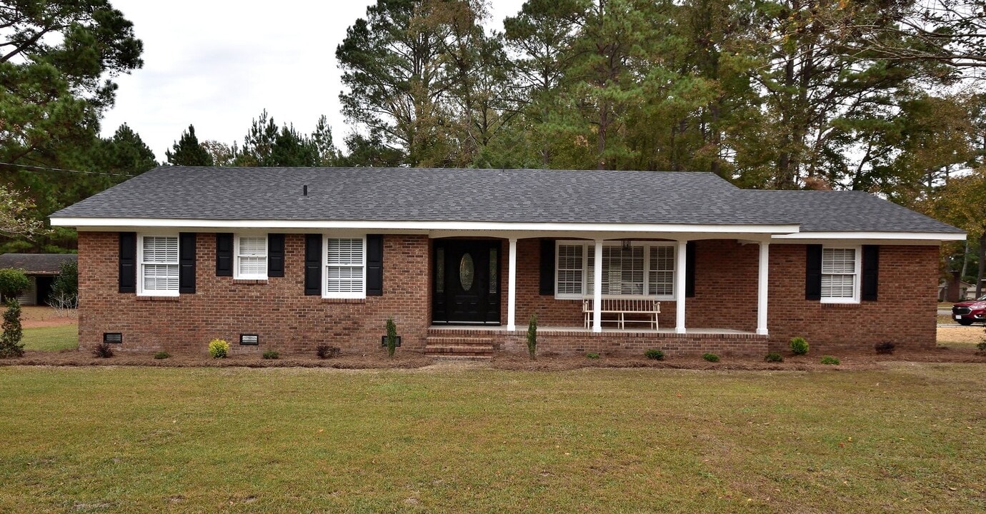 3645 Shenandoah Dr in Rocky Mount, NC - Building Photo