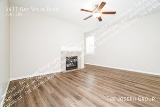 4411 Bay Vista Blvd in Bremerton, WA - Building Photo - Building Photo