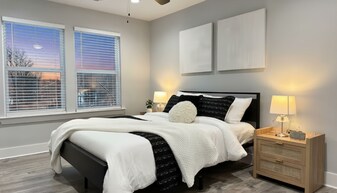 2393 Highpoint Rd in Snellville, GA - Building Photo