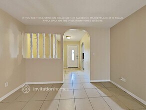 1445 Guinevere Dr in Casselberry, FL - Building Photo - Building Photo