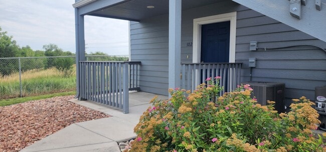 property at 1728 Hampton S