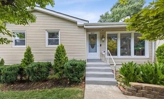 4623 Wissahican Ave in Rockville, MD - Building Photo