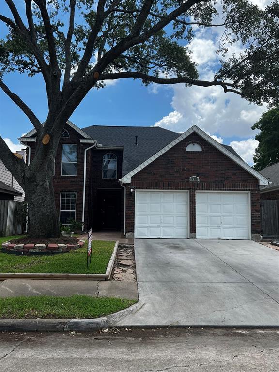 7719 Valera Ln in Houston, TX - Foto de edificio - Building Photo