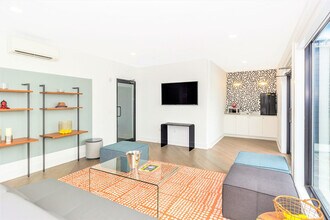451 15th St in Hoboken, NJ - Building Photo - Building Photo