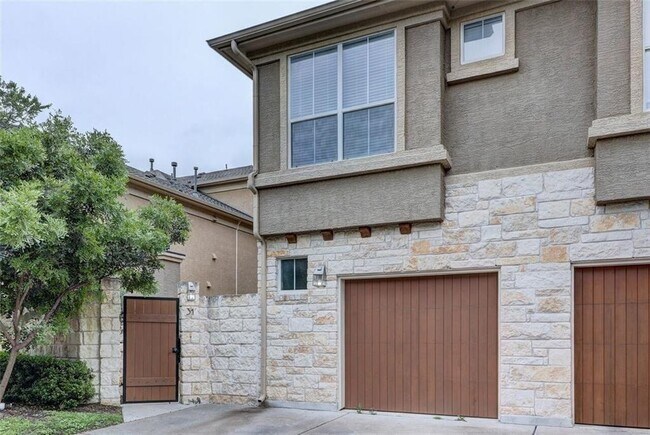 property at 3406 Menchaca Rd