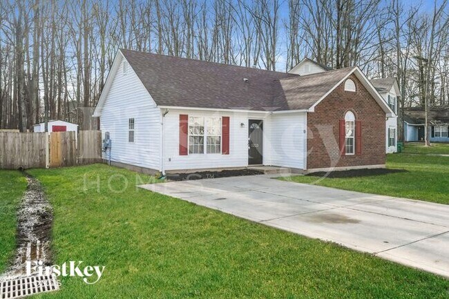 5223 Possum Trot Ln in Charlotte, NC - Building Photo - Building Photo
