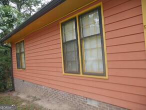 6451 Edenfield Dr in Lithonia, GA - Building Photo - Building Photo