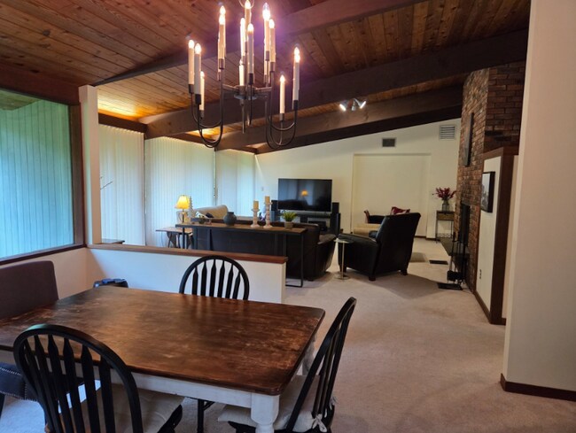 60 Garnet Rock Ln in Carlisle, MA - Building Photo - Building Photo