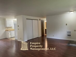 87810 Norman Ave in Veneta, OR - Building Photo - Building Photo