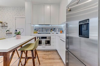 254 15th St SE in Washington, DC - Building Photo - Building Photo