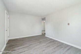 2637 Olive St in Louisville, KY - Building Photo - Building Photo