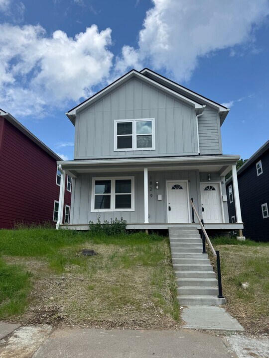 1829 Montcalm St in Indianapolis, IN - Building Photo