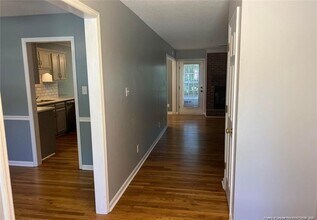 7085 Tollhouse Dr in Fayetteville, NC - Building Photo - Building Photo